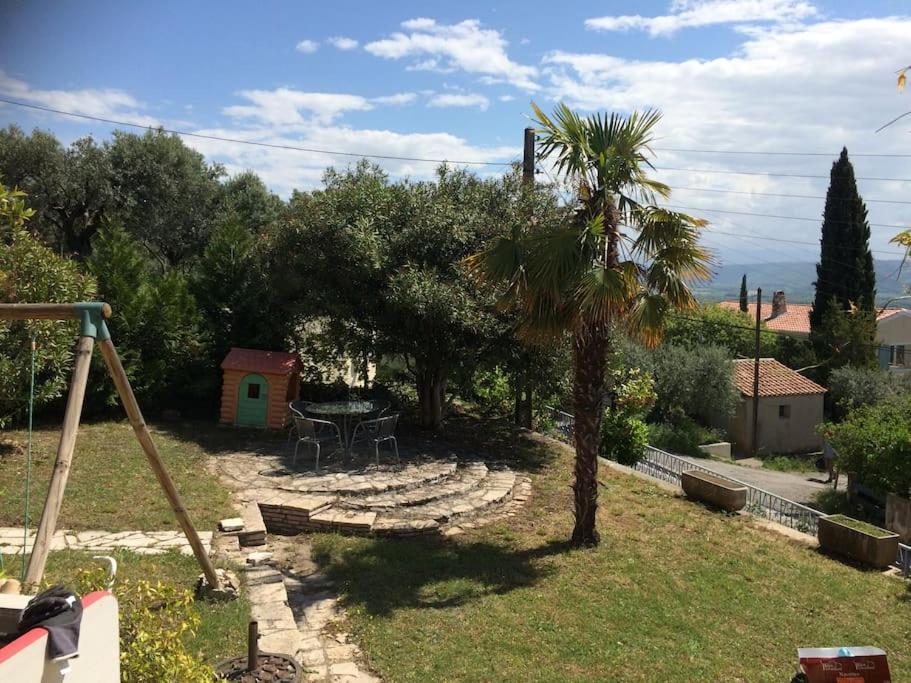 Volx Appartement Sur La Colline Avec Acces Piscine מראה חיצוני תמונה