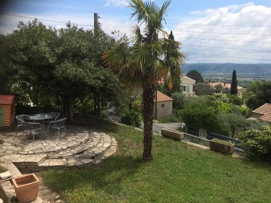 Volx Appartement Sur La Colline Avec Acces Piscine מראה חיצוני תמונה