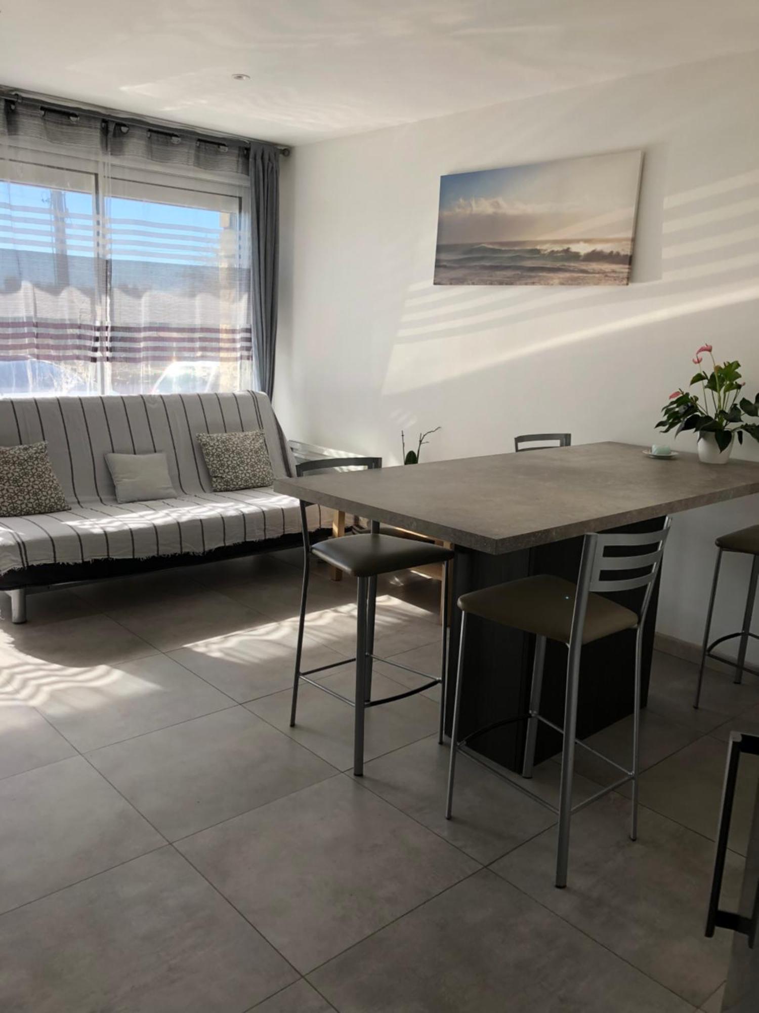 Volx Appartement Sur La Colline Avec Acces Piscine מראה חיצוני תמונה